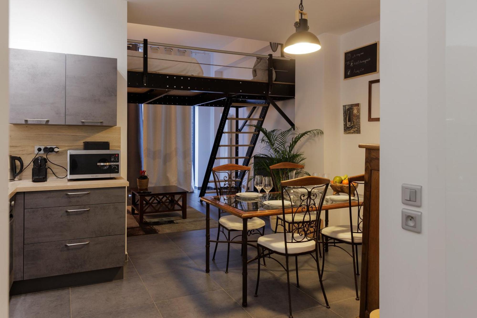 Manhattan Loft - Centre - 5 Mn A Pied Gare - Parking Prive - Patio Troyes Exterior photo