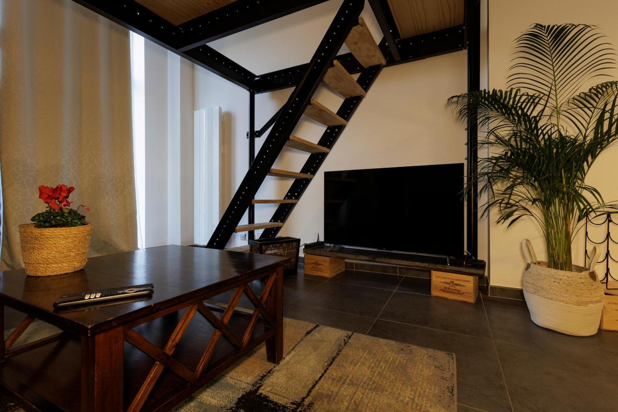 Manhattan Loft - Centre - 5 Mn A Pied Gare - Parking Prive - Patio Troyes Exterior photo